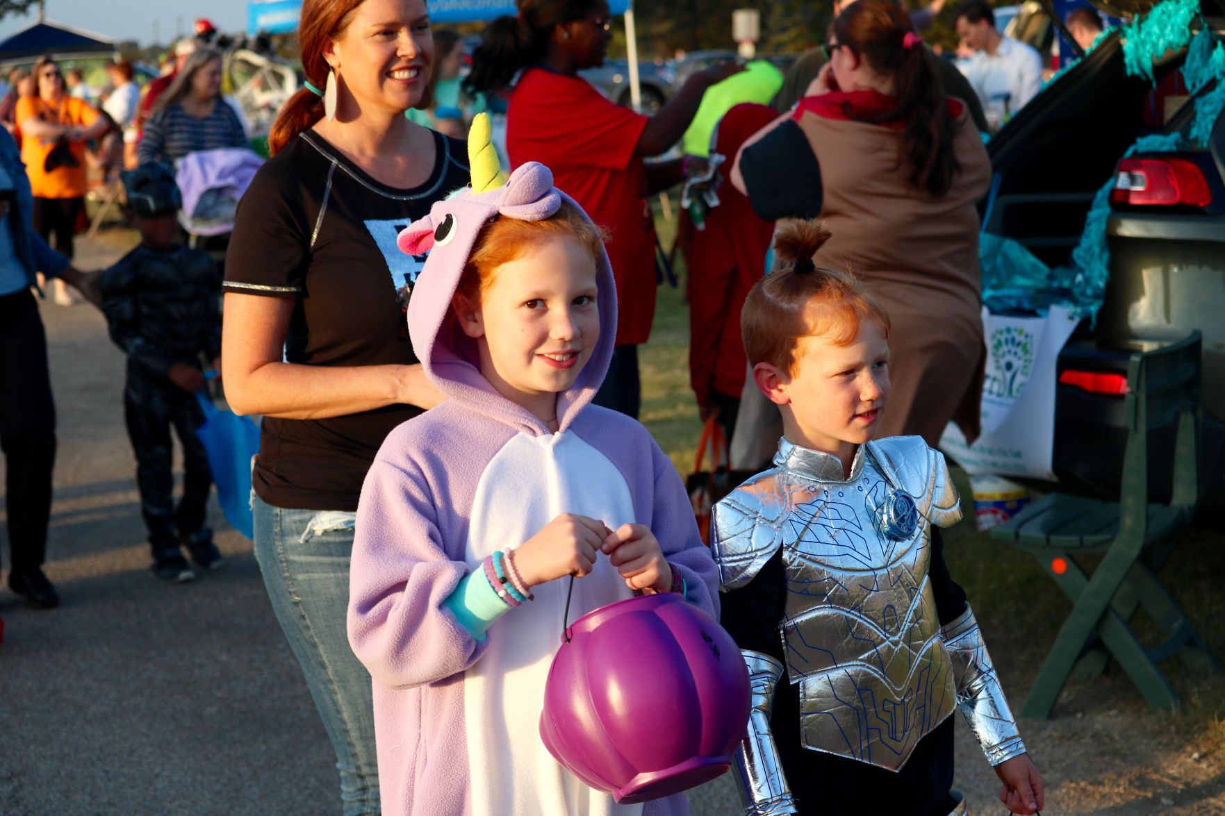 Trunk or treat at Snowden Grove